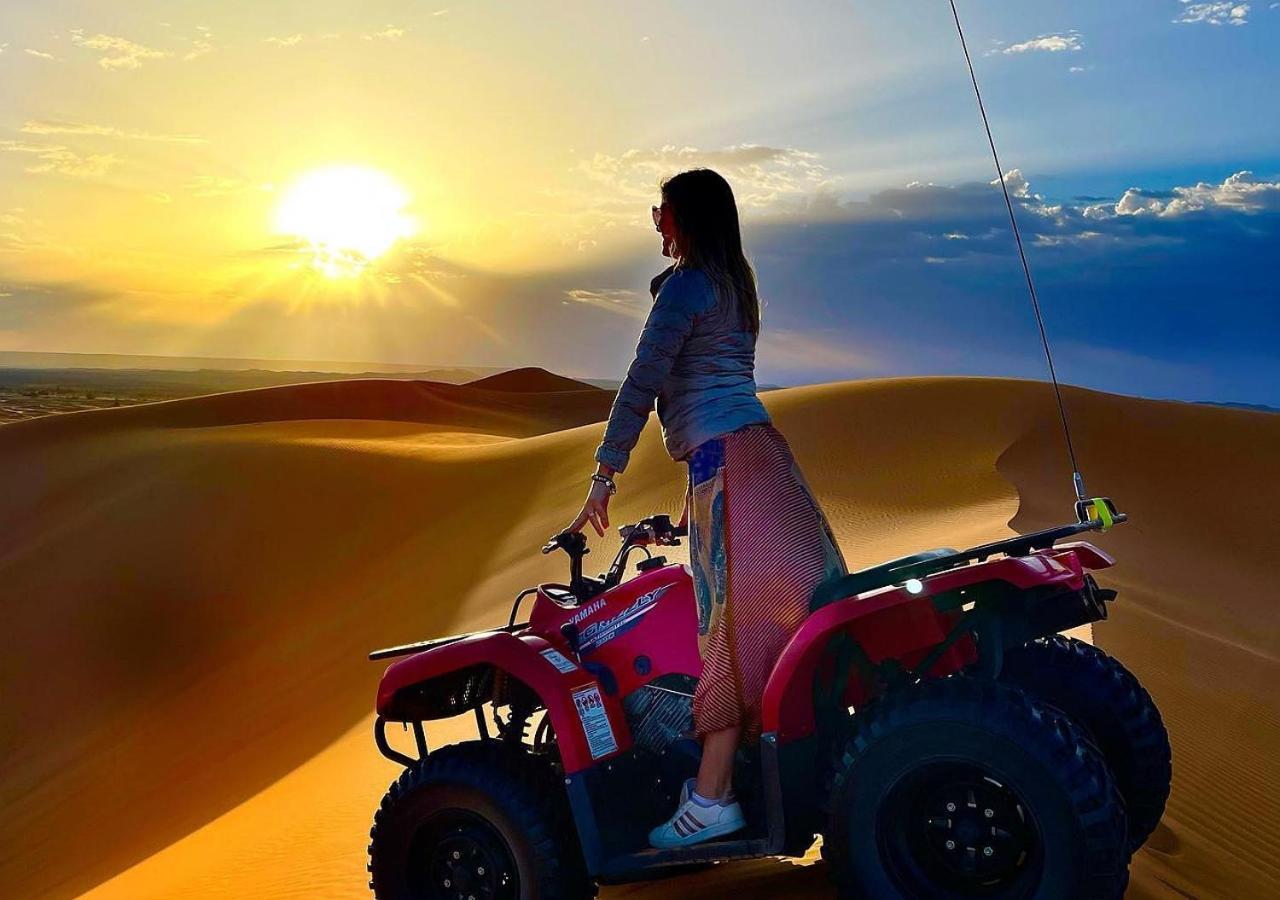Sahara Luxury Desert Camp Мерцуга Екстериор снимка