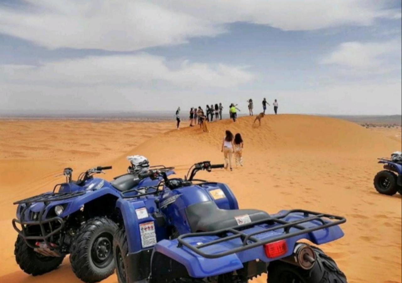 Sahara Luxury Desert Camp Мерцуга Екстериор снимка