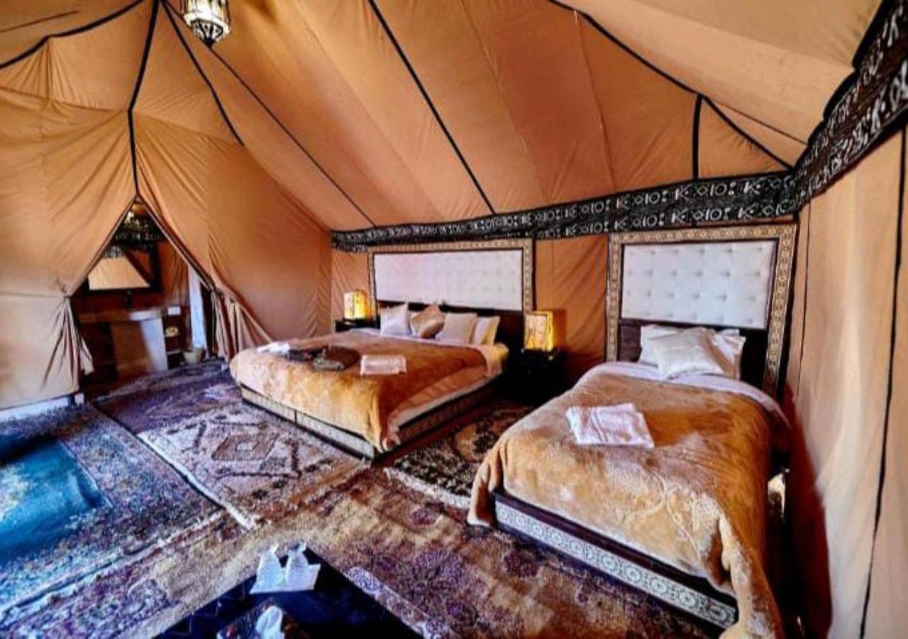 Sahara Luxury Desert Camp Мерцуга Екстериор снимка