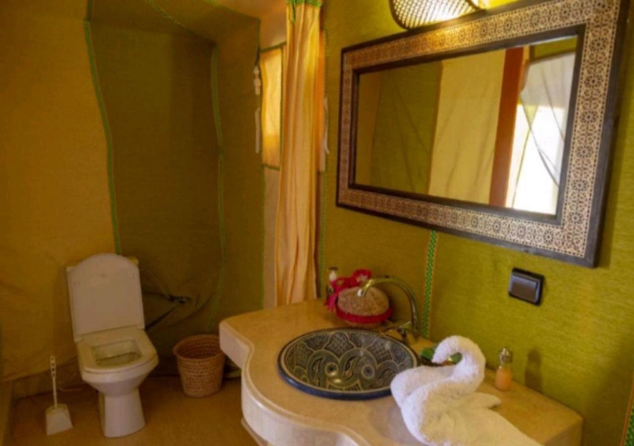 Sahara Luxury Desert Camp Мерцуга Екстериор снимка