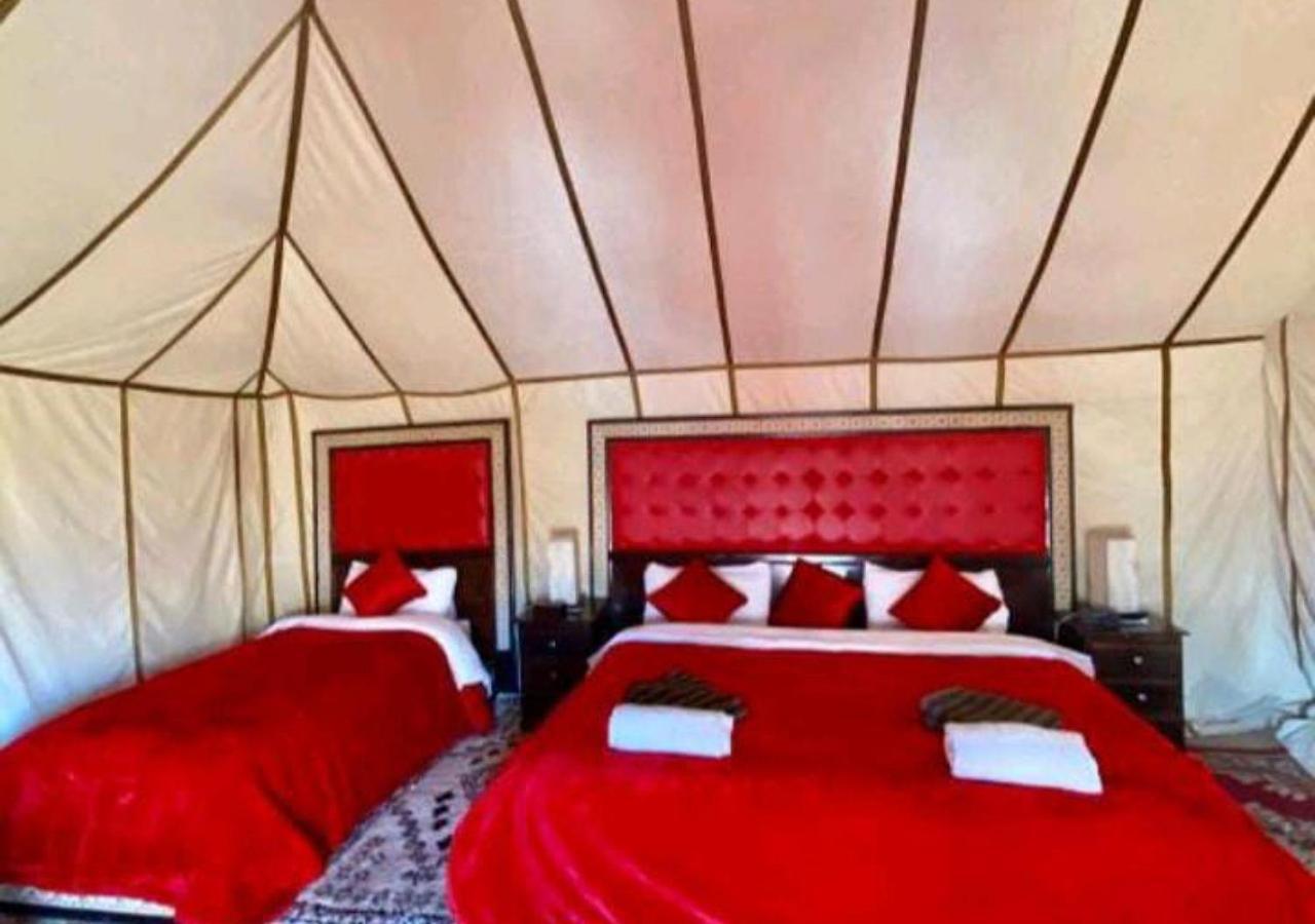 Sahara Luxury Desert Camp Мерцуга Екстериор снимка