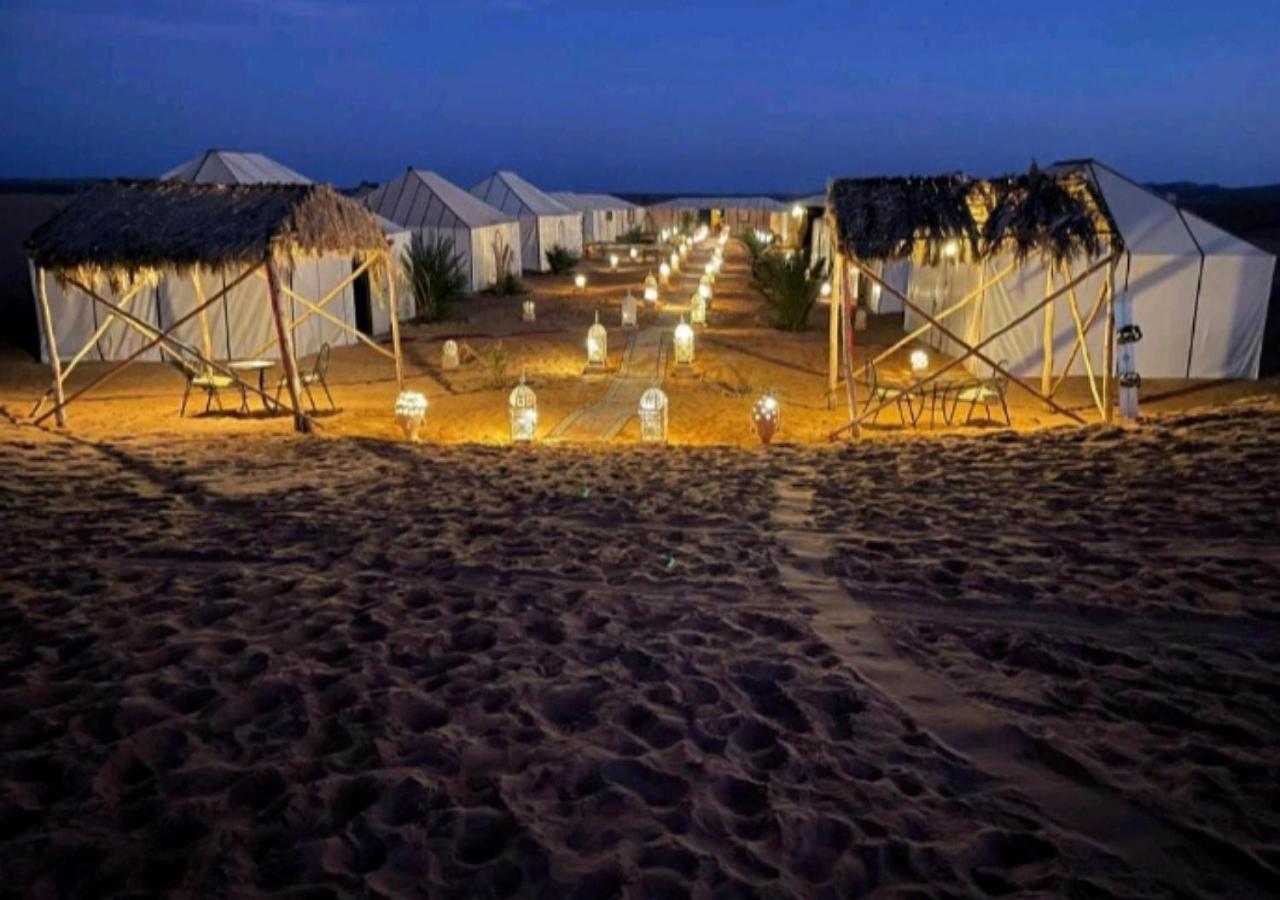 Sahara Luxury Desert Camp Мерцуга Екстериор снимка