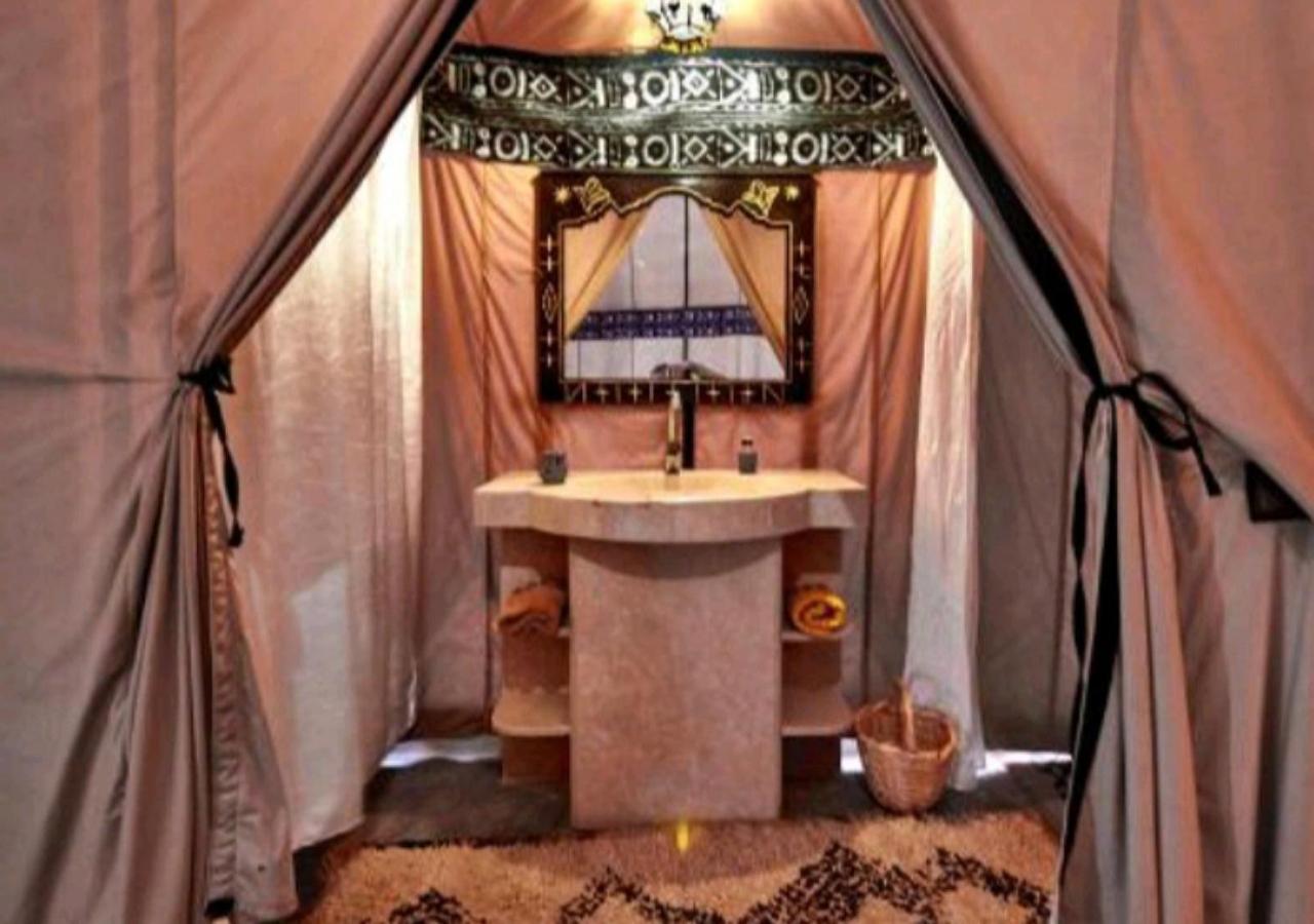 Sahara Luxury Desert Camp Мерцуга Екстериор снимка