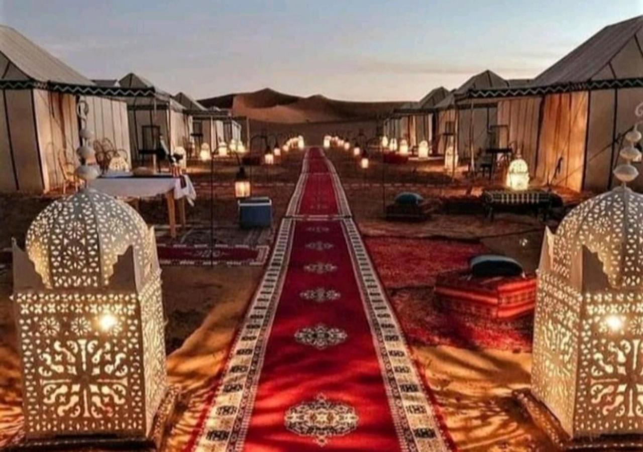 Sahara Luxury Desert Camp Мерцуга Екстериор снимка
