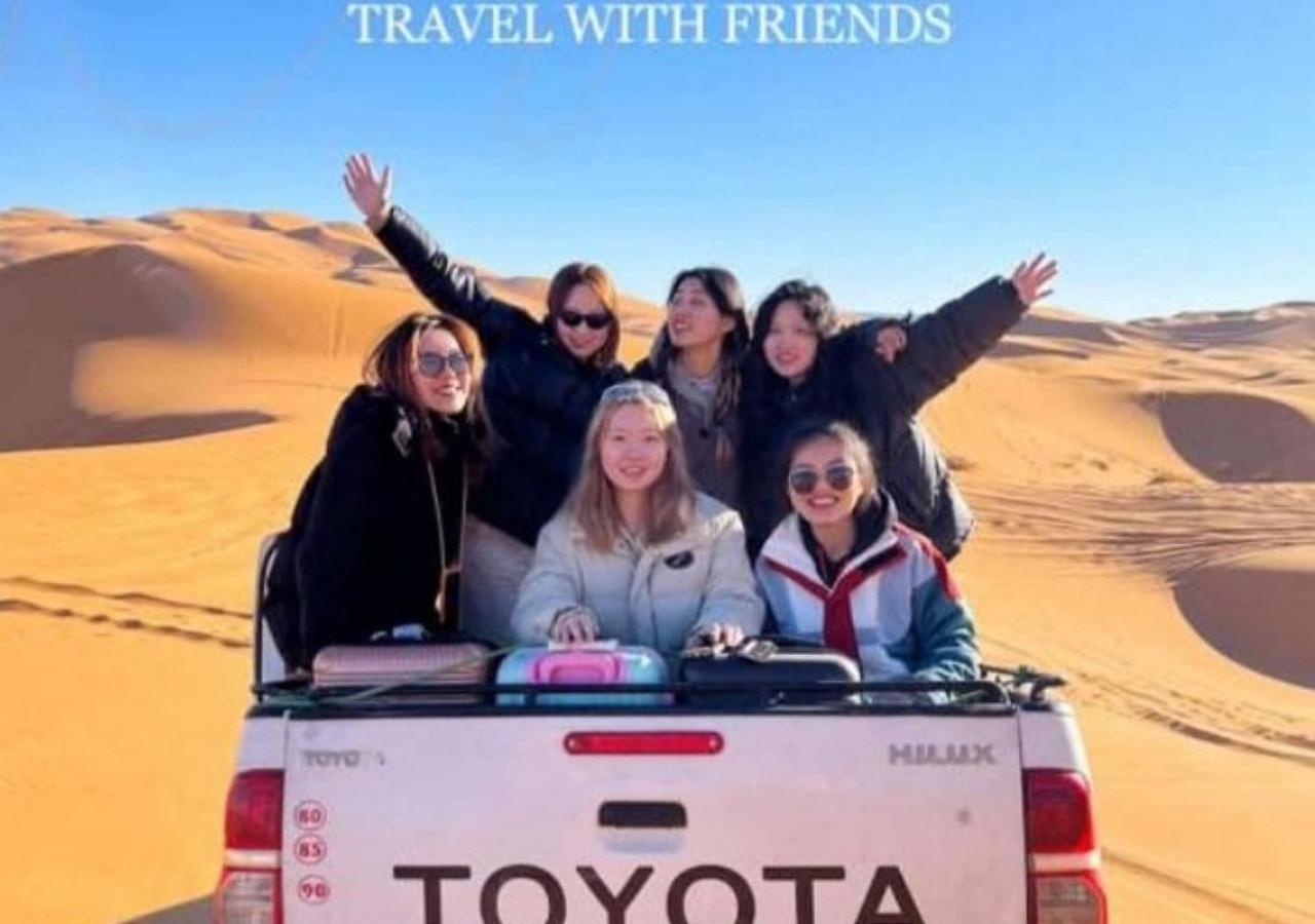 Sahara Luxury Desert Camp Мерцуга Екстериор снимка